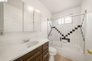 2562 60th Ave, Oakland, CA 94605 - Photo 35