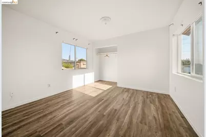 2562 60th Ave, Oakland, CA 94605 - Photo 13