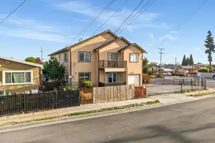 2562 60th Ave, Oakland, CA 94605 - Photo 9