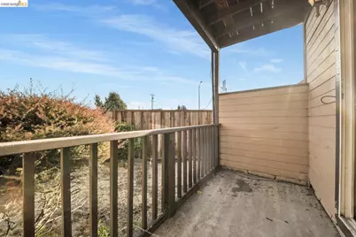 2562 60th Ave, Oakland, CA 94605 - Photo 37