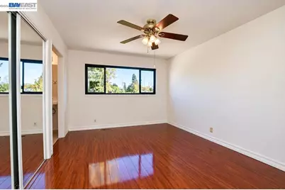 18416 Lakecrest Ct, Castro Valley, CA 94546 - Photo 11