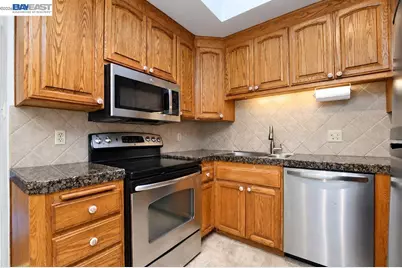 18416 Lakecrest Ct, Castro Valley, CA 94546 - Photo 27