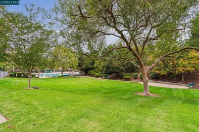 2106 Abington Ct, Walnut Creek, CA 94596 - Photo 45