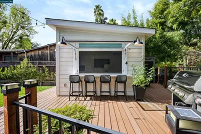 1042 Sunnybrook Dr, Lafayette, CA 94549 - Photo 23