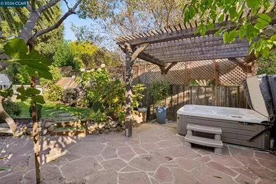 1154 Robles Ct, Lafayette, CA 94549 - Photo 35