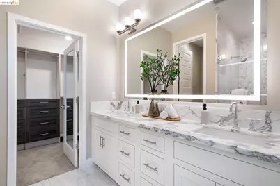 1247 Walker Ave #2, Walnut Creek, CA 94596 - Photo 23