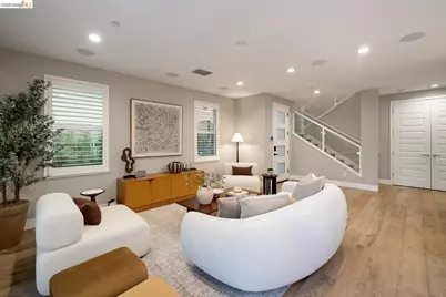1247 Walker Ave #2, Walnut Creek, CA 94596 - Photo 5