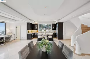 171 Twin Peaks Blvd, San Francisco, CA 94114 - Photo 31