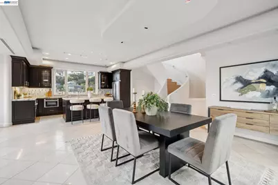 171 Twin Peaks Blvd, San Francisco, CA 94114 - Photo 33