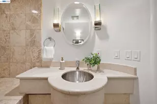 171 Twin Peaks Blvd, San Francisco, CA 94114 - Photo 63