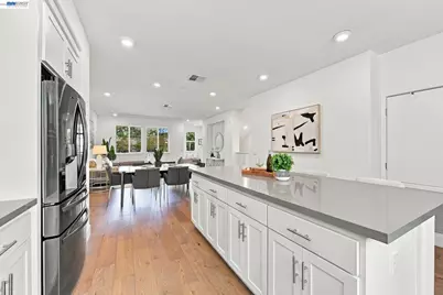 29468 Urbia Way, Hayward, CA 94544 - Photo 11