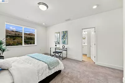 29468 Urbia Way, Hayward, CA 94544 - Photo 21
