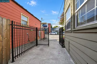 1219 Brookside Dr, San Pablo, CA 94806 - Photo 23