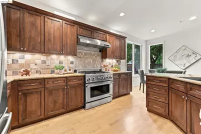 512 Piatta Ct, Brentwood, CA 94513 - Photo 11