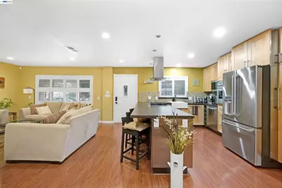 25859 Belhaven St, Hayward, CA 94545 - Photo 17