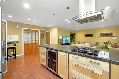 25859 Belhaven St, Hayward, CA 94545 - Photo 21
