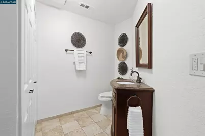 2 Heritage Oaks Rd, Pleasant Hill, CA 94523 - Photo 41