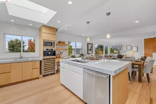 5427 Carlton St, Oakland, CA 94618 - Photo 13