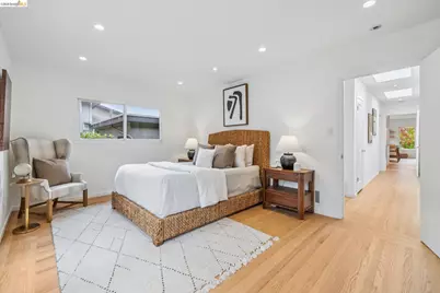 5427 Carlton St, Oakland, CA 94618 - Photo 27
