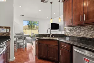 5333 Woodside Way, Antioch, CA 94531 - Photo 9