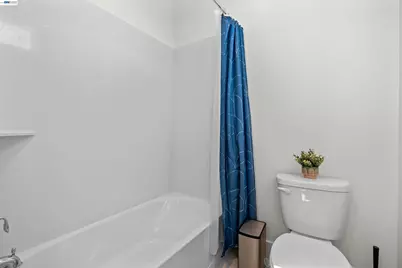 3482 Dobbins Ct, Lathrop, CA 95330 - Photo 35
