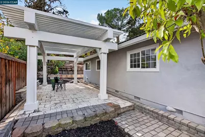 429 Roanoke Dr, Martinez, CA 94553 - Photo 29