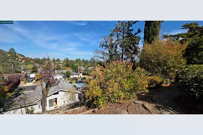 429 Roanoke Dr, Martinez, CA 94553 - Photo 33