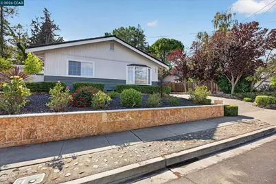 429 Roanoke Dr, Martinez, CA 94553 - Photo 3