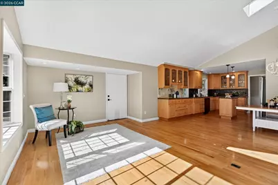 429 Roanoke Dr, Martinez, CA 94553 - Photo 9