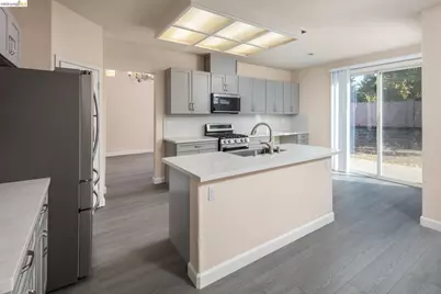 3983 Moraine Way, Antioch, CA 94509 - Photo 11