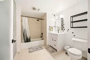 311 Oak St, Oakland, CA 94607 - Photo 5