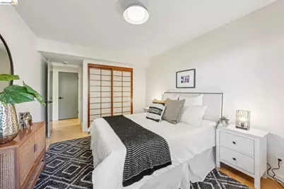 60 Malta Dr, San Francisco, CA 94131 - Photo 49