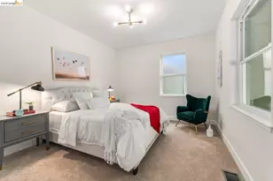 6375 Longcroft Dr, Oakland, CA 94611 - Photo 25