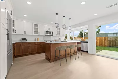 2059 Tilden Ct, Fairfield, CA 94533 - Photo 13