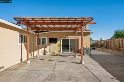 20 Clairmont Pl, Pittsburg, CA 94565 - Photo 41