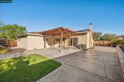 20 Clairmont Pl, Pittsburg, CA 94565 - Photo 39