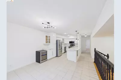 466 Crescent St #114, Oakland, CA 94610 - Photo 7