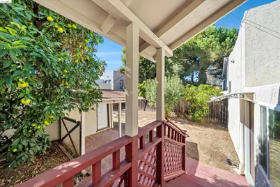 696 Central Ave, Pittsburg, CA 94565 - Photo 33