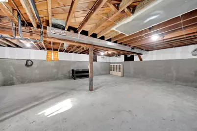 696 Central Ave, Pittsburg, CA 94565 - Photo 29