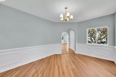696 Central Ave, Pittsburg, CA 94565 - Photo 11