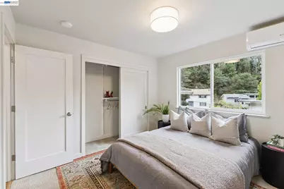 6661 Banning Dr, Oakland, CA 94611 - Photo 19