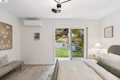 6661 Banning Dr, Oakland, CA 94611 - Photo 25