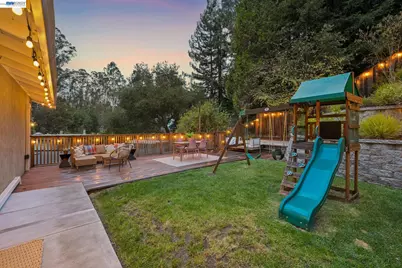 6661 Banning Dr, Oakland, CA 94611 - Photo 43