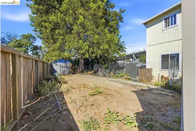 537 Chester, Oakland, CA 94607 - Photo 67