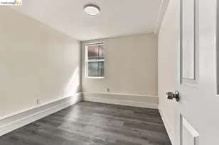 537 Chester, Oakland, CA 94607 - Photo 59