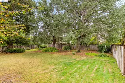2107 Asenath Ct, Walnut Creek, CA 94598 - Photo 69