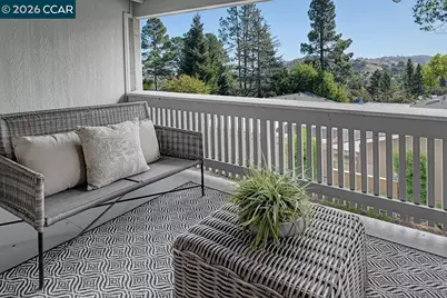 1816 Golden Rain Rd #5, Walnut Creek, CA 94595 - Photo 15