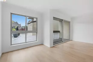 77 Fairmount Ave, Oakland, CA 94611 - Photo 13