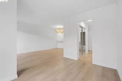 77 Fairmount Ave #112, Oakland, CA 94611 - Photo 17