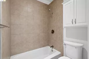 77 Fairmount Ave, Oakland, CA 94611 - Photo 21